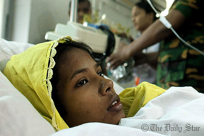 Reshma, who survived 17 days under the rubble, rests at a hospital after being rescued. Photo: Star