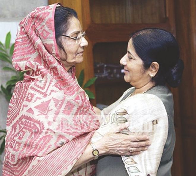Later in the day, Sushma called on Leader of the Opposition Raushan Ershad at the latter's parliament office. Photo: Star/Banglar Chokh
