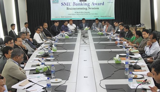 Syed Md Ihsanul Karim, managing director of SME Foundation, attends a brainstorming session ahead of the launch of SME Banking Award to recognise financial institutions' outstanding contribution to the country's small and medium enterprises, at The Daily Star Centre in Dhaka yesterday. Photo: Star