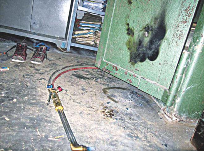 The blow torch which is believed to have been used for cutting metal to open the vault.  Photo: Star 