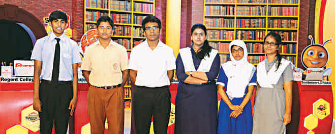 (From left) Saif Rahman, Wasique Hasan, Argho Roy, Haseen Hasnain,  Ayesha Mehjuba Sinha and Naiyareen Fareeza Mayeen.