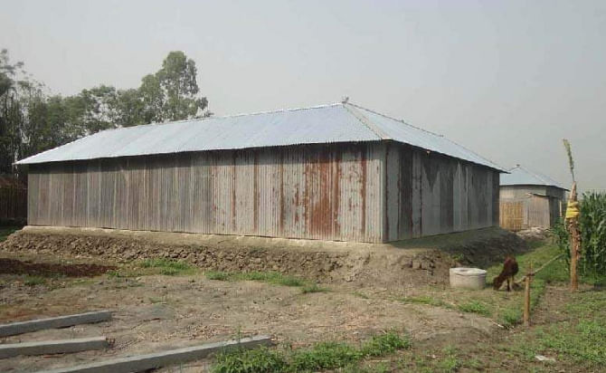 This land belonging to a Hindu family at Rasulpur village in Hatibandha upazila under Lalmonirhat district remains under illegal occupation of a few local Awami League leaders who built a house there after forcing the owners to leave the land  ten months ago.   PHOTO: STAR