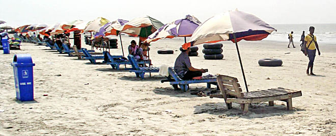 Kuakata, the beachside tourist spot, is prepped up by tourism industry operators ahead of the Eid vacation.  Photo: Banglar Chokh