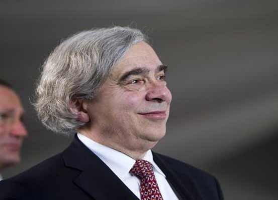 United States Secretary of Energy Ernest Moniz attends the grand opening of the Ivanpah Solar Electric Generating System in the Mojave Desert near the California-Nevada border on February 13, 2014. Photo: Reuters