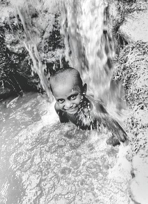 Water is life.  Photo: Ihtisham Kabir