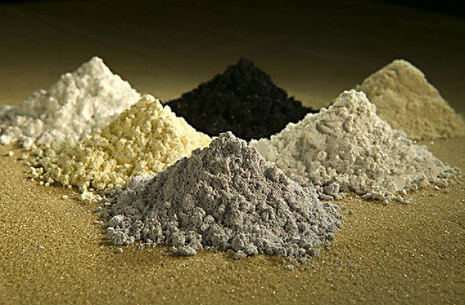 Rare Earths, clockwise from top center: praseodymium, cerium, lanthanum, neodymium, samarium and gadolinium. Photo: US Department of Agriculture/Peggy Greb