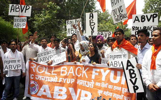 ABVP activists protest against the four-year undergraduate programme (FYUP) of Delhi University in New Delhi. Photo: PTI