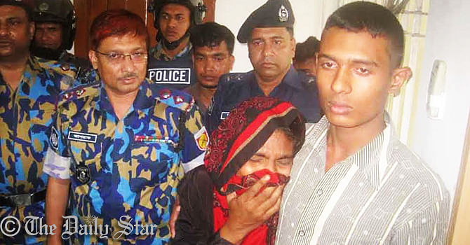 Law enforcers hand over Akramul Alam Dipu, who was rescued Thursday, a day after his abduction, to his family members Friday noon through a press conference at the office of superintendent of police in Gazipur. Photo: Star