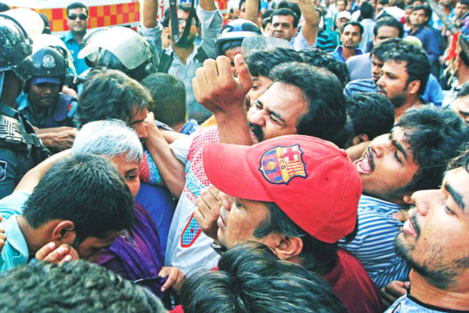 The Mancha spokesperson, Imran H Sarker, obstructed from heading towards Shahbagh intersection on April 4. Star file photo