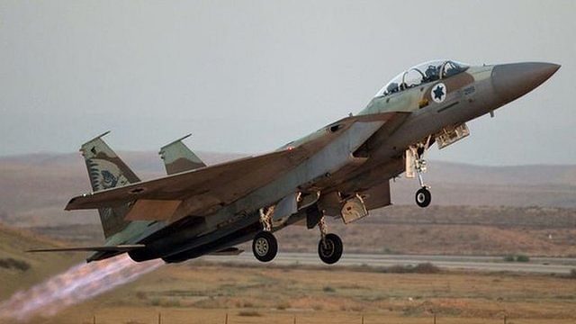 Jim Muir reports from Beirut as Syria accuses Israel of carrying out air strikes near Damascus. Photo: BBC