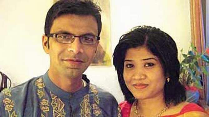 Sagar Sarowar, news editor of private TV station Maasranga, and his wife Meherun Runi, a senior reporter of another TV channel ATN Bangla, are brutally killed at their rented apartment in the capital's West Razabazar on February 11 in 2012.