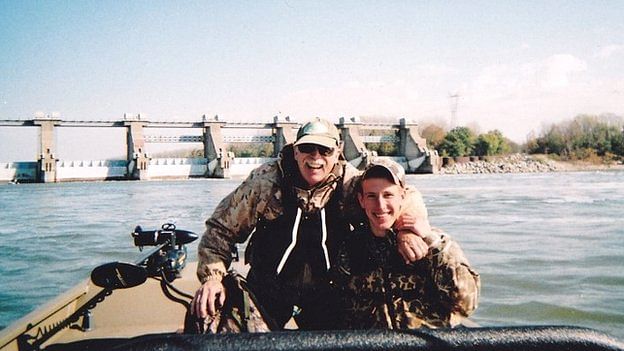 Peter Kassig fishing with his father, Ed Kassig, near the Cannelton Dam on the Ohio River in Indiana - 2011 A photograph of Abdul-Rahman with his father, Ed, fishing on the Ohio River in Indiana in 2011. The photo is taken from BBC.