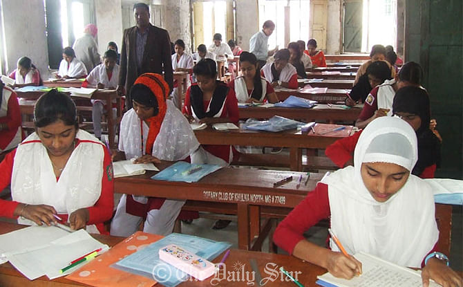 Students sit for SSC examinations at a centre in Daulatpur Mohsin High School in Khulna on Friday. Photo: Star 