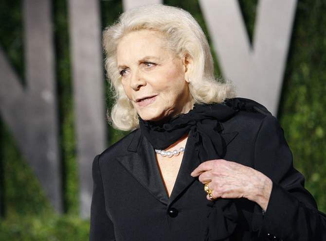 Actress Lauren Bacall arrives at the 2010 Vanity Fair Oscar party in West Hollywood, California in this March 7, 2010 file photo. Bacall has died at the age of 89, the estate of the Bogart family said on August 12, 2014. Photo: Reuters
