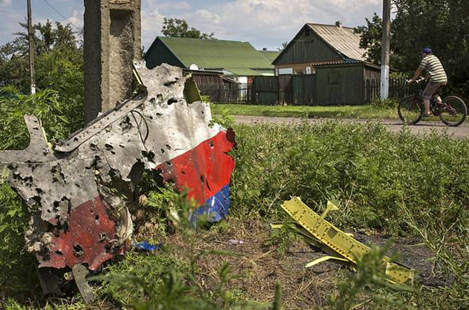 OSCE monitors say investigators have made significant finds a week after the crash. Photo: The Independent 