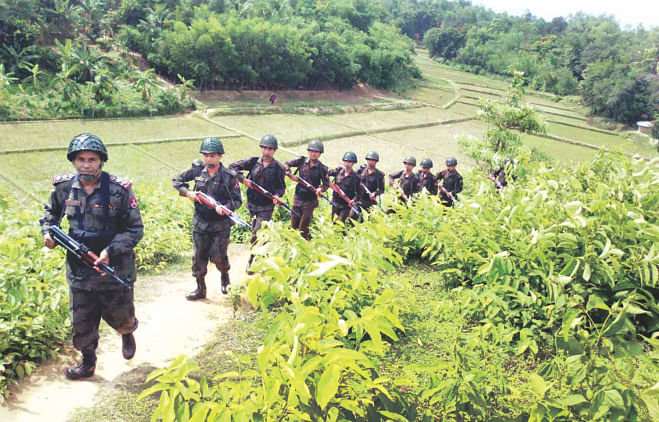 BGB troops patrol the border. Star file photo