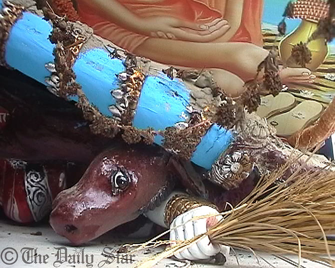 The vandalised idol of a Hindu Goddess at a temple in Natore town Sunday night. Photo: Star