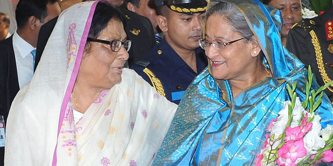 Deputy Leader of the House Syeda Sajeda Chowdhury receives Prime Minister Sheikh Hasina at Hazrat Shahjalal International Airport in Sylhet of Thursday. The primer returned home from London attending the 69th UN General Assembly in the USA.  Photo: PMO  