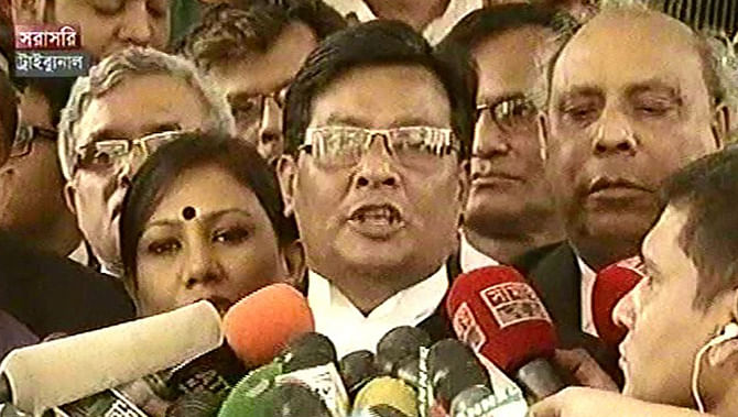 Prosecutor Sahidur Rahman briefs media about death penalty verdict that a Dhaka tribunal delivers to Awami League local leader Mobarak Hossain for his crimes against humanity during the country’s Liberation War in 1971. Photo: TV grab  