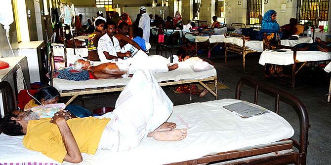 A ward full of patients but no interns looking after them at Rajshahi Medical College Hospital Monday. Star file photo
