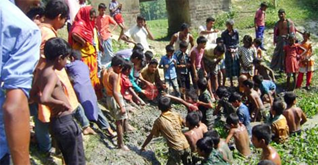 Villagers gatrher at a pond in Ziapur village in Khetail upazila of Joypurhat on Tuesday. Photo courtesy by Prothom Alo