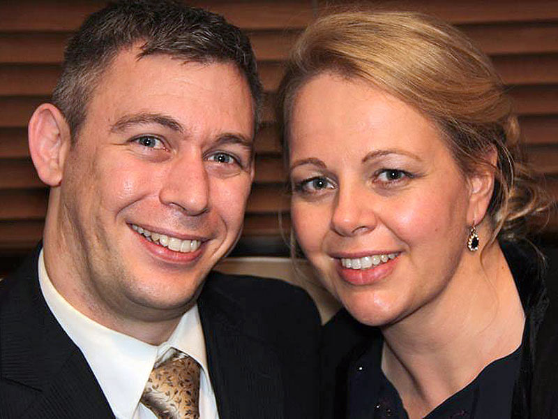 Martin Pistorius and his wife Joanna. The photo is taken from People.com.