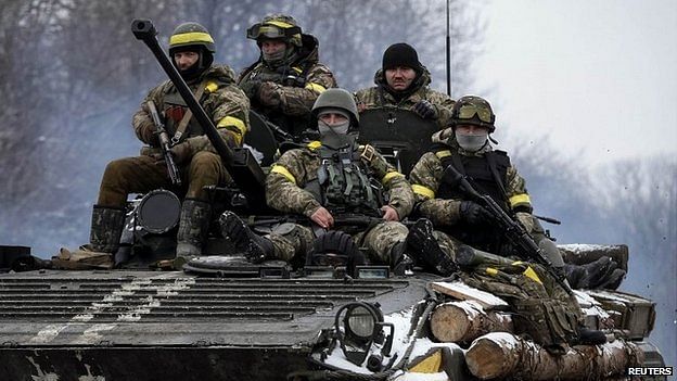 Both Ukrainian government forces and rebel fighters appeared to launch offensives ahead of peace talks