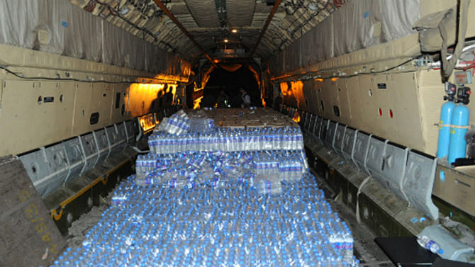 Water supplies flown in to aid the crisis-hit capital of Maldives. Photo: Minivan News