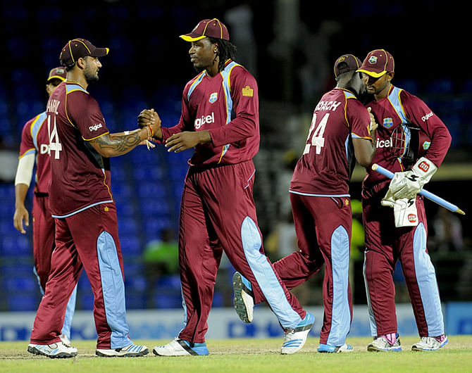 West Indies celebrate their 3-0 sweep, West Indies v Bangladesh, 3rd ODI, Basseterre, St Kitts, August 25, 2014. Photo: WICB Media 